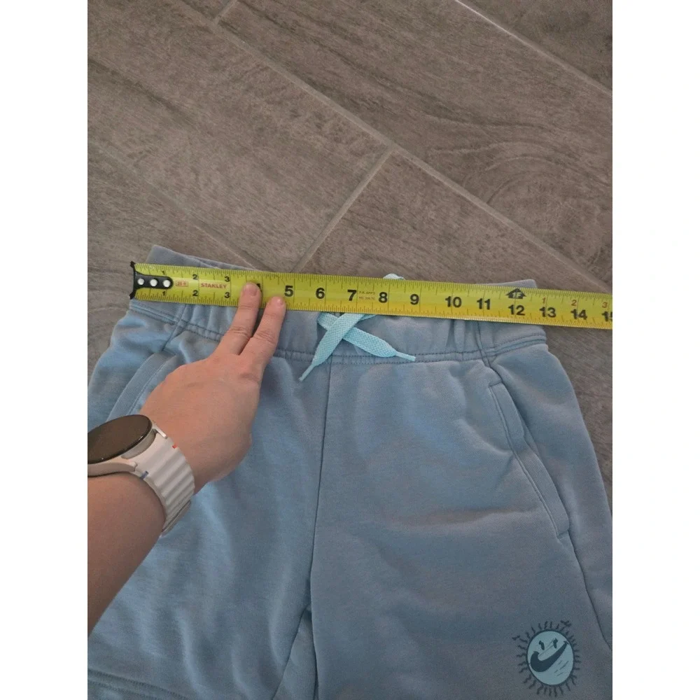 Nike Sun Club Shorts Kids Size Large Blue Smile Logo Activewear Casual‎ Sweats